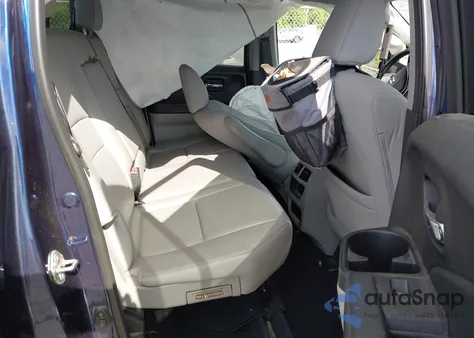 2019 Honda Ridgeline Rtl z USA, uszkodzony, nr VIN 5FPYK3F76KB010613